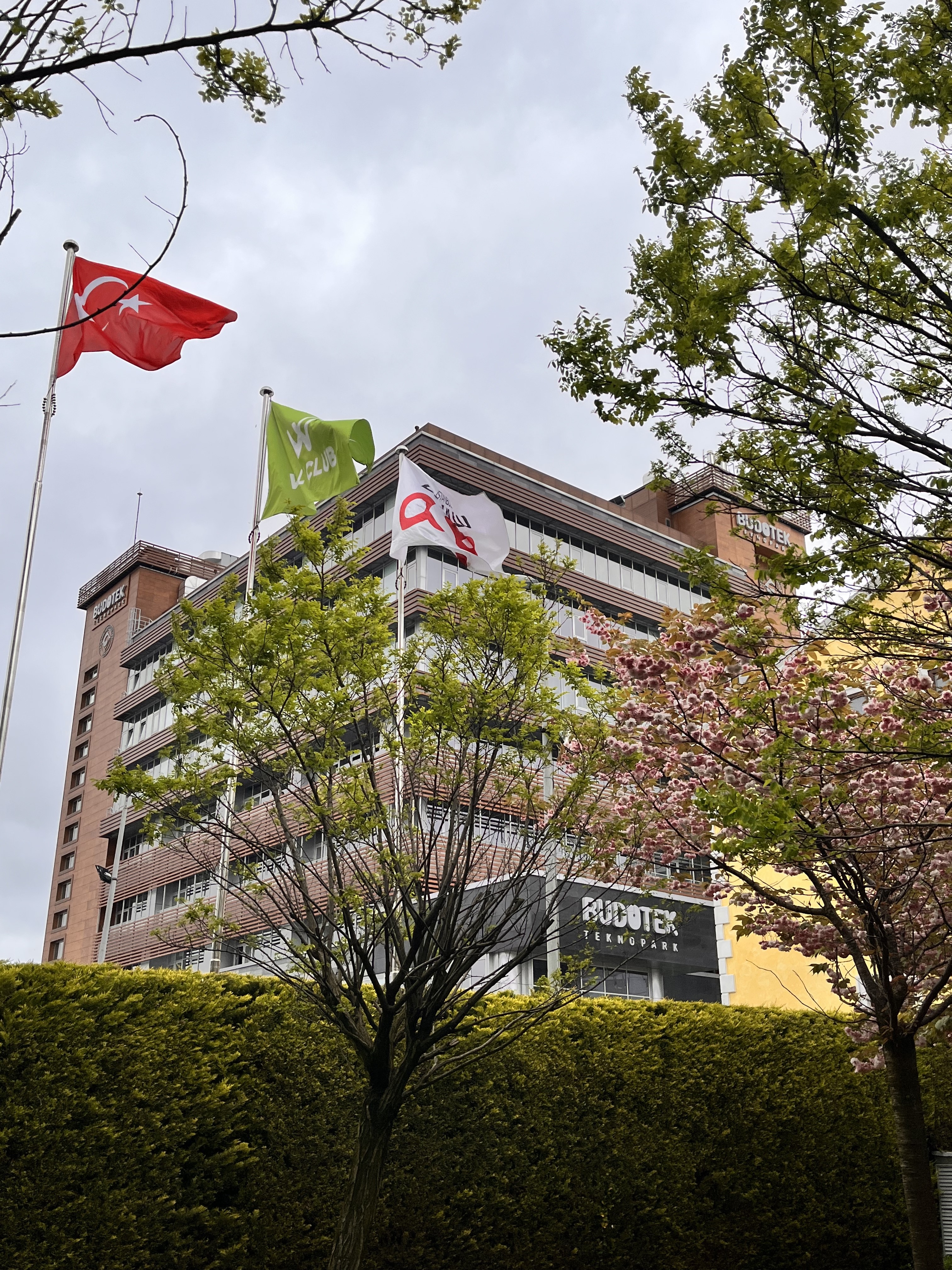 Building Image